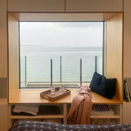 Small House With Sea View At Little Belt בית נופש *