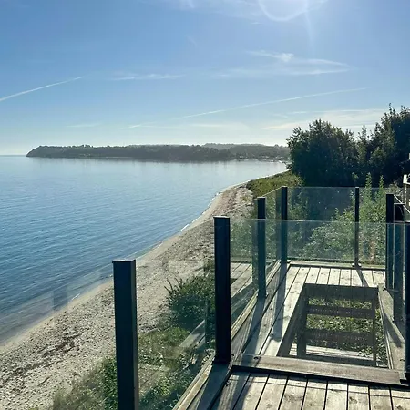Small House With Sea View At Little Belt * Strib